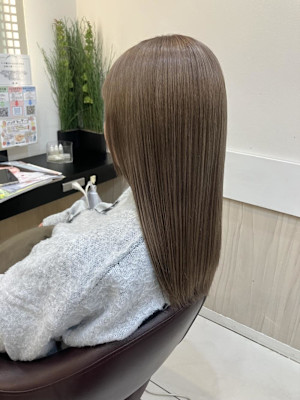 レイヤーロング美髪くびれワンカールシルキーベージュ