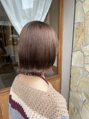 切りっぱなしボブ×ハイトーン