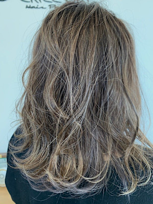 ミディアムスタイル