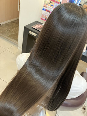 レイヤーロング美髪くびれワンカールシルキーベージュ