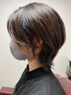 ショートボブスタイル。