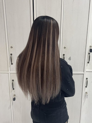 シールエクステ／長さ出し／ハイライト／エクステバレイヤージュ