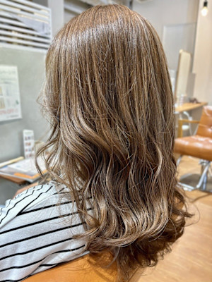 ベージュブラウン×ハイライト/20代/30代/40代/50代