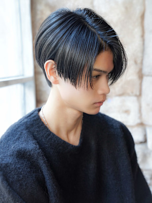 シースルーマッシュ　ハンサムショート