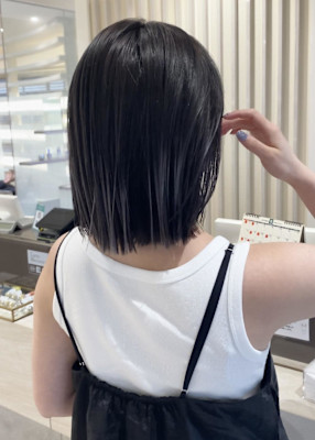 根本が伸びても気にならないデザイン