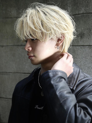 ラフセンターパートウルフ