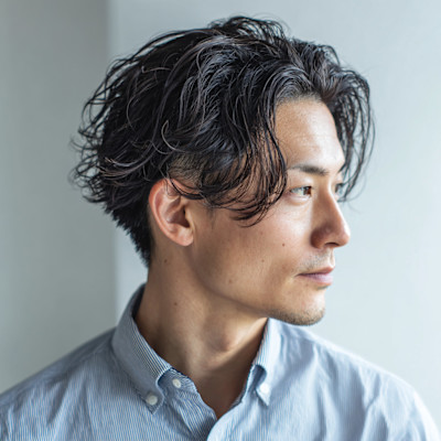 長めで爽やか男性ショートスタイル