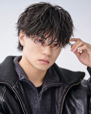 MEN'S HAIR BLEACHi 名駅店×スタイル