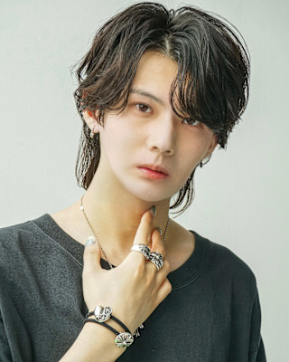 MEN'S HAIR BLEACHi 名駅店×スタイル