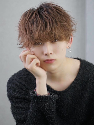 MEN'S HAIR BLEACHi 藤が丘店×スタイル