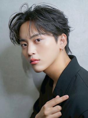 Agu hair sera 塩山店×スタイル