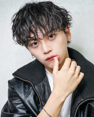 MEN'S HAIR BLEACHi 長野駅前店×スタイル