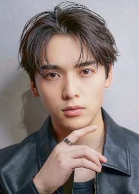 MEN'S HAIR BLEACHi 岐阜店×スタイル