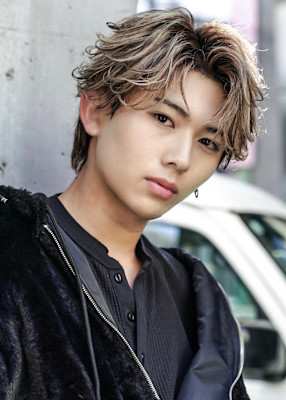 MEN'S HAIR BLEACHi 岐阜店×スタイル