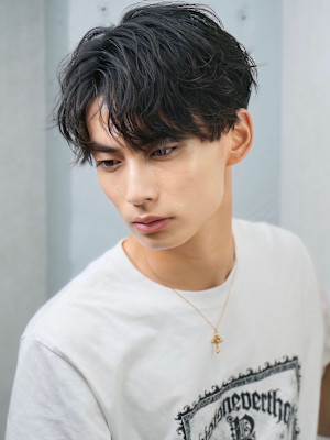MEN'S HAIR BLEACHi 岡崎店×スタイル