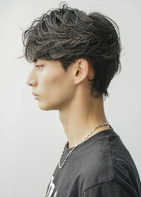 MEN'S HAIR BLEACHi 岡崎店×スタイル