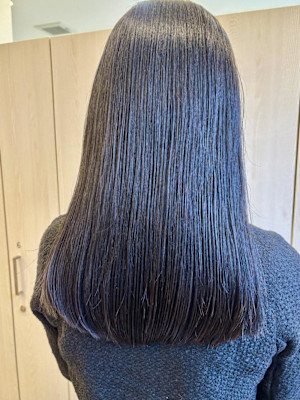 大人可愛い/ネイビーカラー/艶々ストレート