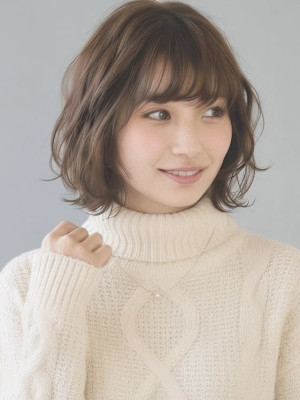 ふんわりボブ×グレージュ