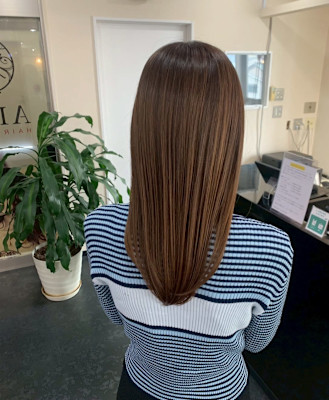 ナチュラルブラウン