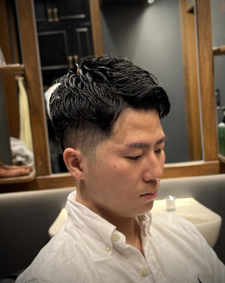 メンズ　ショート　ビジネス　ビジネスパーマ