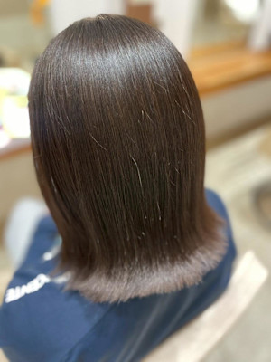 外ハネスタイル