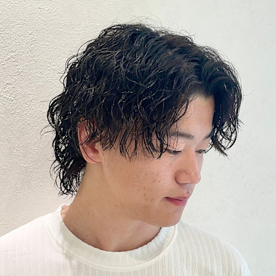 【メンズ大人ヘア】ツイストスパイラル×ウルフ×センターパート