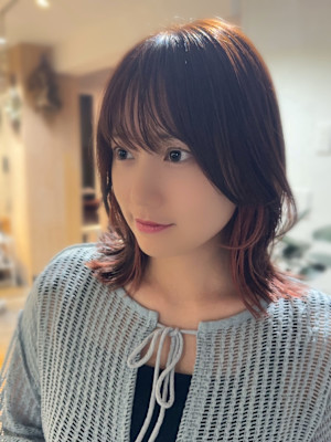 ミディアムレイヤー＋透明感カラー