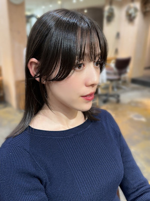 綺麗な艶髪スタイル　顔まわり似合わせカット