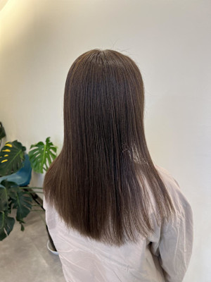 【マルタ担当】グレージュカラー