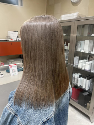 1ブリーチでできるオリーブブラウン