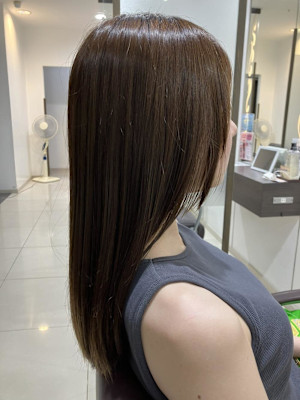 20代　髪質改善 イルミナカラー