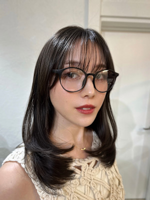 綺麗な艶髪スタイル　大人美髪レイヤー　