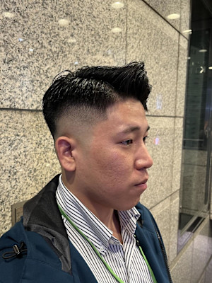 銀座　理容室　スキンフェード　サイドパート
