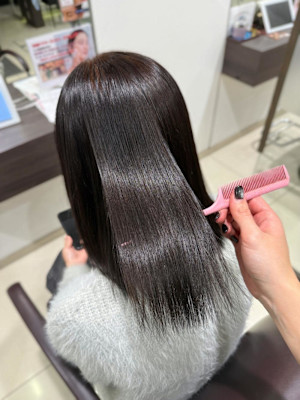 ほんのりブラウンカラー