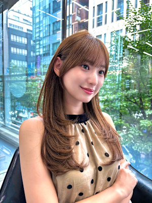 顔周りレイヤーカット【銀座】