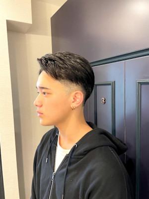 フェードカット