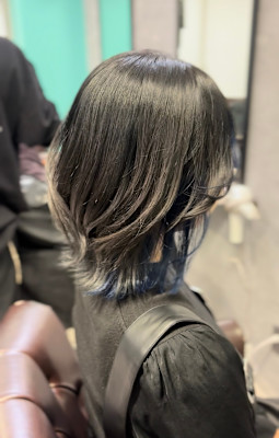 グレーブラック×ブルー×ブリーチ