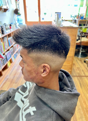 スキンフェードカット