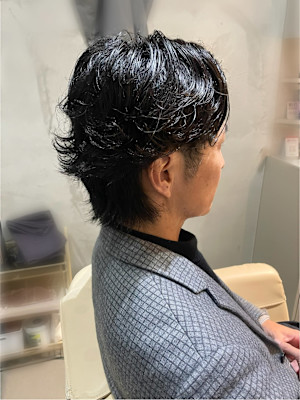 大人メンズショート　パーマ　ツーブロック