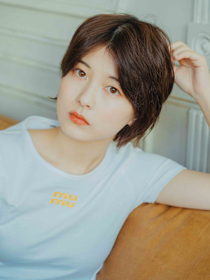 無造作ショートヘア