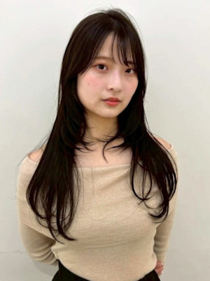 ブリーチなしカラー ロングレイヤー グレージュ 艶カラー