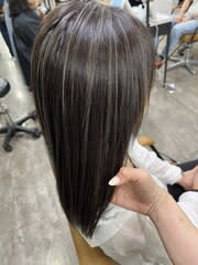 白髪ぼかしハイライト/イルミナカラー/ブリーチケアカラー池袋