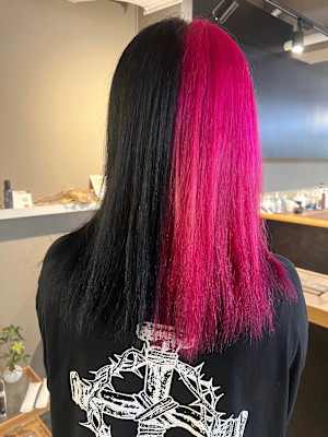 派手髪・ハイトーンカラー・デザインカラー・ブリーチ専門美容室