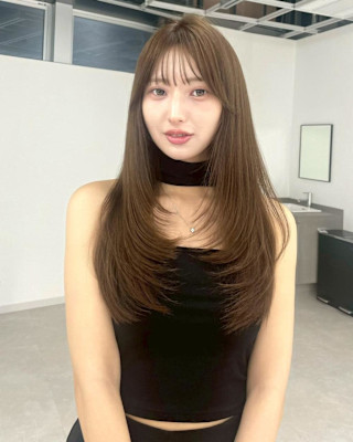 ハッシュカット　レイヤー　マロンベージュ　20代　銀座