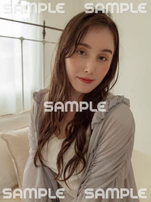 ロングウェーブヘア