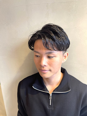 ビジネス　ツーブロック