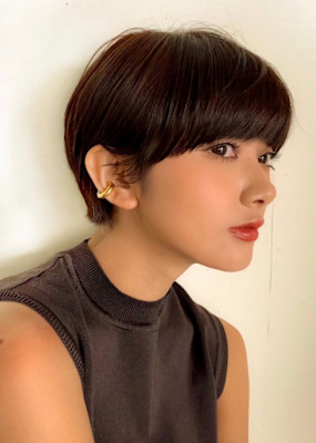 綺麗な艶髪スタイル　ショートヘアスタイル