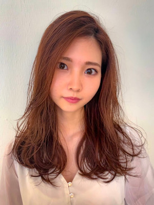 綺麗な艶髪スタイル　美髪レイヤー