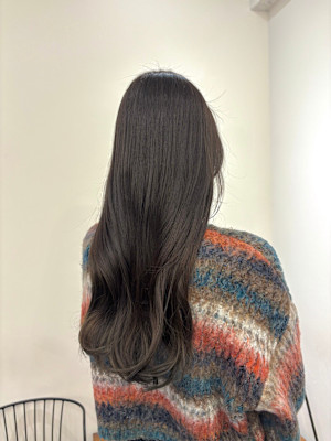 アッシュブラウン　アッシュ　透明感カラー　イルミナカラー