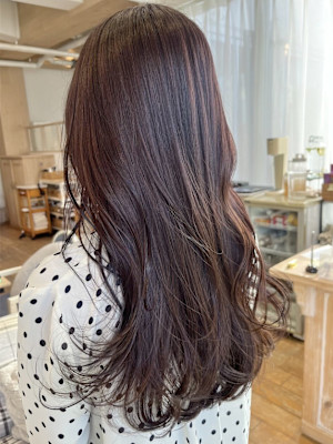 赤みチョコレートブラウンココアブラウンロングレイヤーカット
